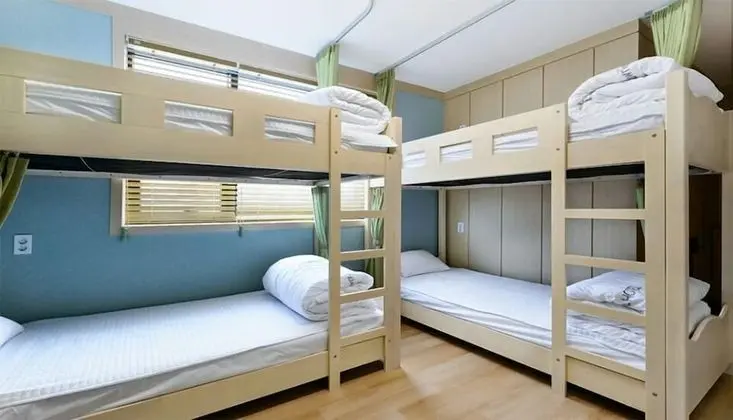 Ortak Ranzalı Oda, Sadece kadınlar için (4 persons)