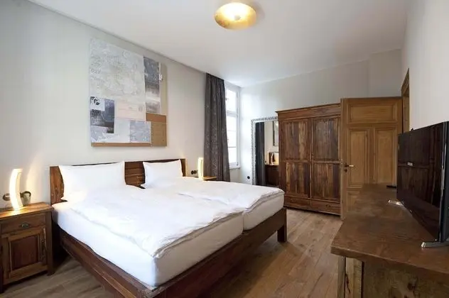 Apart Daire, Ek Bina (Dependance)