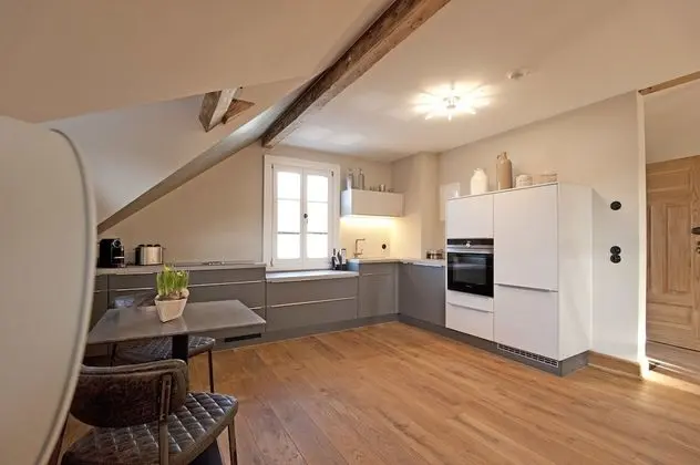 Apart Daire, Ek Bina (Ehringhausen)