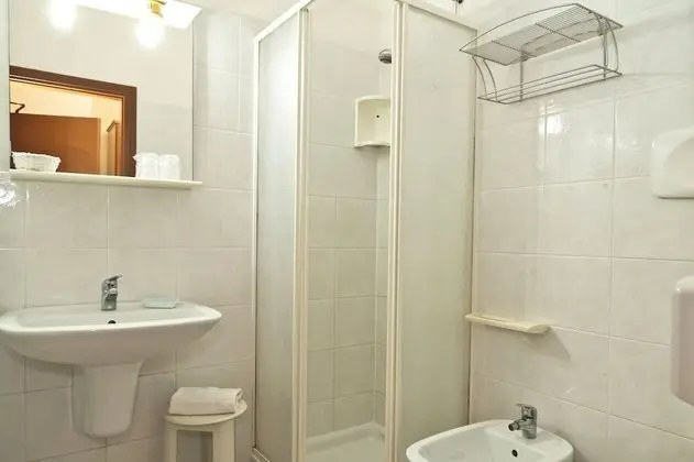 Standard Üç Kişilik Oda