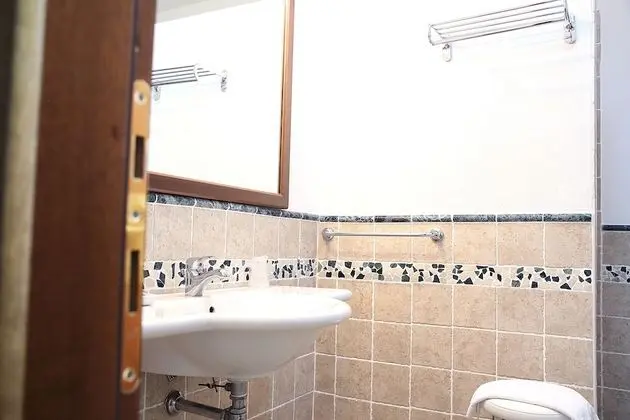 Superior Tek Büyük Yataklı Oda