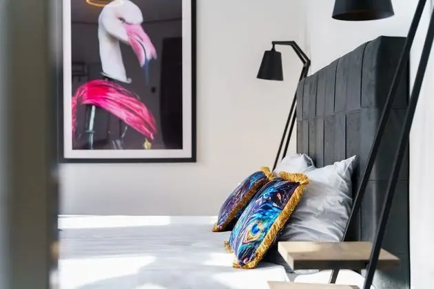 Comfort Tek Büyük Yataklı Oda