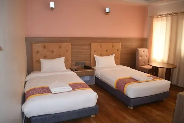 Deluxe İki Ayrı Yataklı Oda