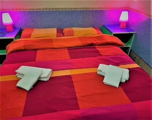 Üç Kişilik Oda