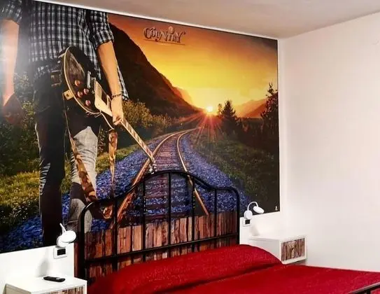 Standard Tek Büyük Yataklı Oda