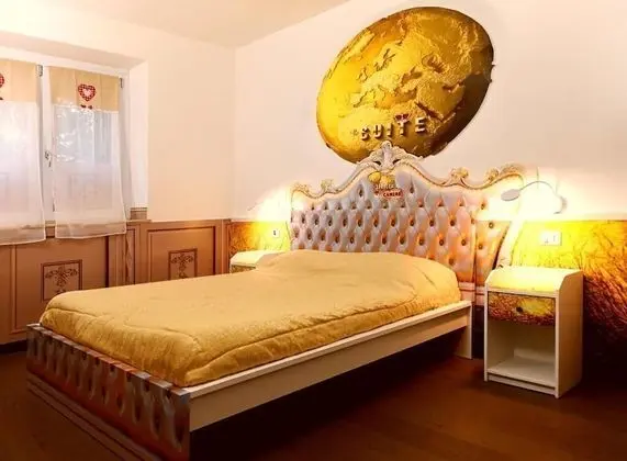 Standard Tek Büyük Yataklı Oda