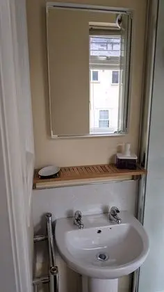 Traditional Ev, Özel Banyo