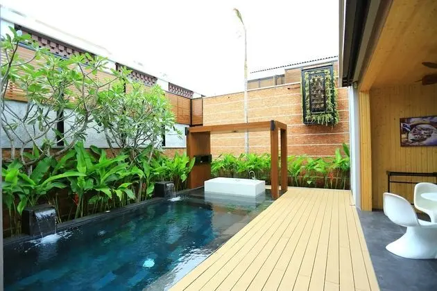 2 Bedroom Pavilion Pool Residence