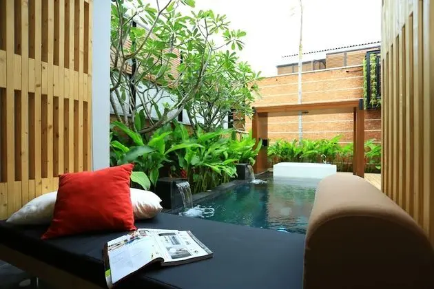 2 Bedroom Pavilion Pool Residence
