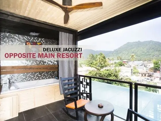 Deluxe Jacuzzi Suite Opposite Main Resort