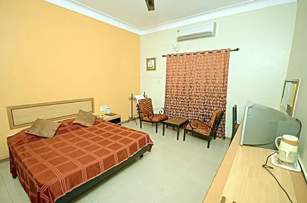 Deluxe Tek Büyük Yataklı Oda, 1 Çift Kişilik Yatak, Bahçe Manzaralı