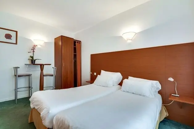 Superior İki Ayrı Yataklı Oda