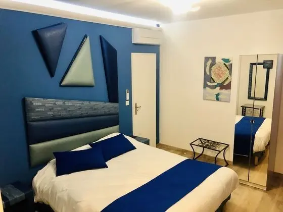 Comfort Tek Büyük Yataklı Oda, Banyolu/Duşlu, Kanal Manzaralı