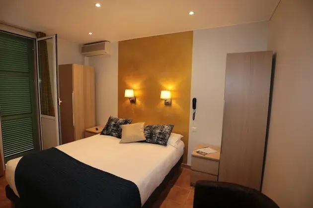 Comfort Tek Büyük Yataklı Oda, Teras, Deniz Manzaralı