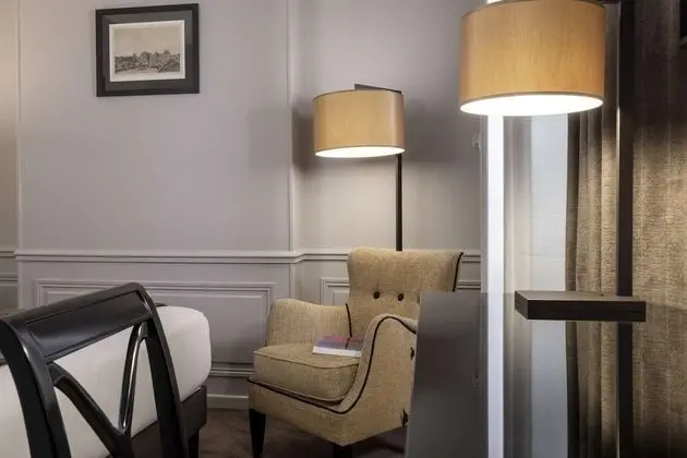 Executive Tek Büyük Yataklı Oda