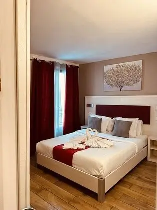 Tek Büyük Yataklı Oda