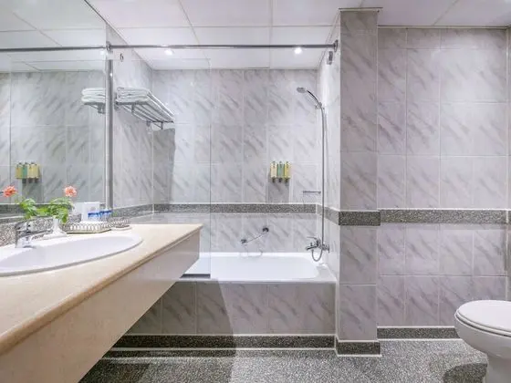 Classic Oda, 1 En Büyük (King) Boy Yatak, Balkon, Bahçe Manzaralı