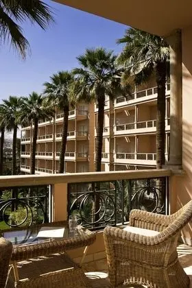 Classic Oda, 1 En Büyük (King) Boy Yatak, Balkon, Bahçe Manzaralı