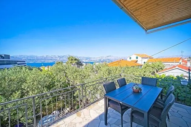 Apart Daire (Pavo - 80 m from beach - A1(5))