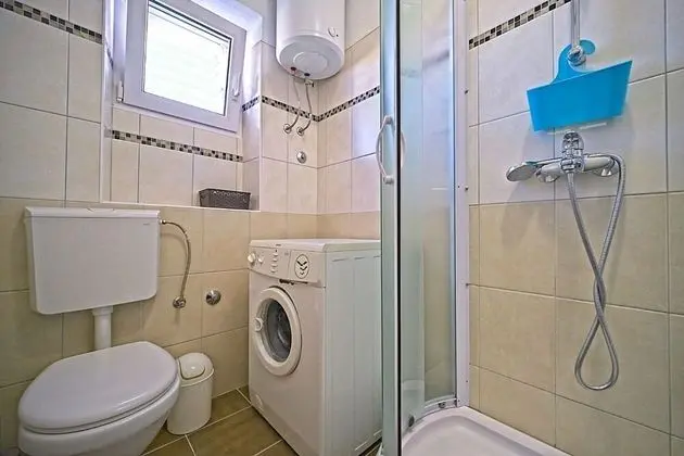 Apart Daire (Pavo - 80 m from beach - A1(5))