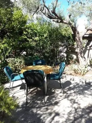 Apart Daire (Pavo - 80 m from beach - A1(5))
