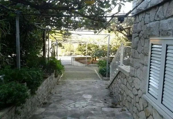 Apart Daire (Pavo - 80 m from beach - A1(5))