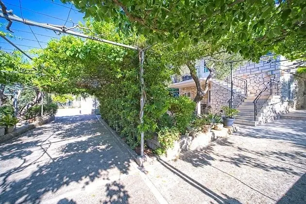 Apart Daire (Pavo - 80 m from beach - A1(5))