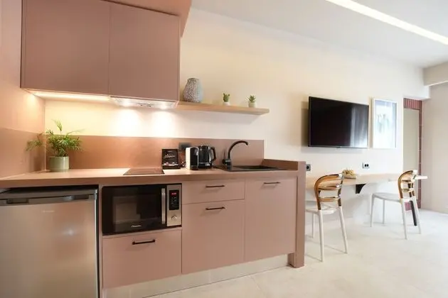 Classic Stüdyo, Şehir Manzaralı
