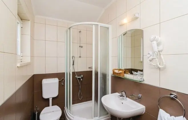 Apart Daire (Pavo - comfortable with parking space)