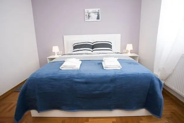 Deluxe Tek Büyük Yataklı Oda, Ortak Banyo (1)