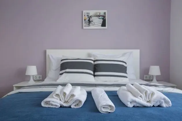 Deluxe Tek Büyük Yataklı Oda, Ortak Banyo (1)
