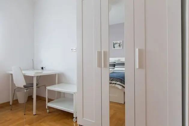 Deluxe Tek Büyük Yataklı Oda, Ortak Banyo (1)