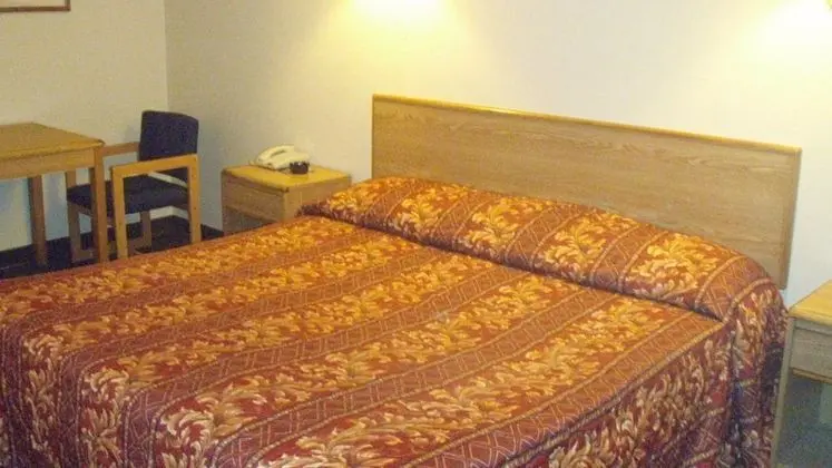 Standard Oda, 1 En Büyük (King) Boy Yatak, Sigara İçilebilir