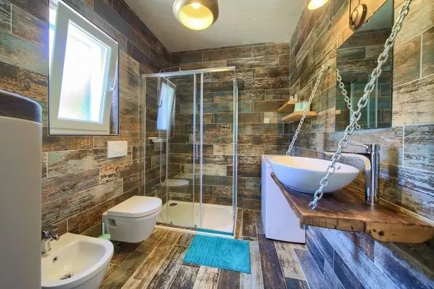 Luxury Villa, Üzüm Asması Manzaralı, Havuz Kenarı (2)