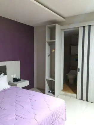 Deluxe Oda, 1 En Büyük (King) Boy Yatak