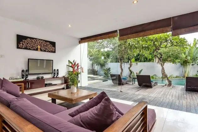 Deluxe Villa, 3 Yatak Odası, Sigara İçilebilir, Havuz Manzaralı
