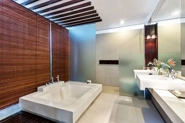 Deluxe Villa, 3 Yatak Odası, Sigara İçilebilir, Havuz Manzaralı