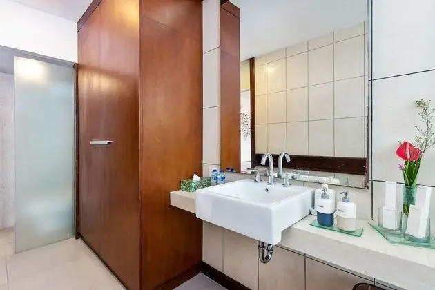 Deluxe Villa, 3 Yatak Odası, Sigara İçilebilir, Havuz Manzaralı