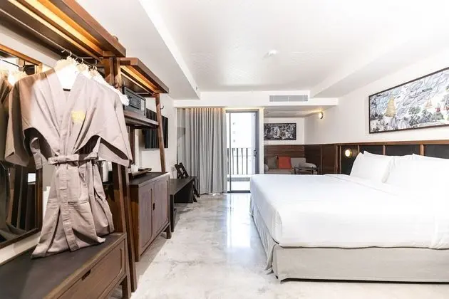 Deluxe Tek Büyük Yataklı Oda