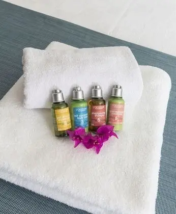Bathroom amenities