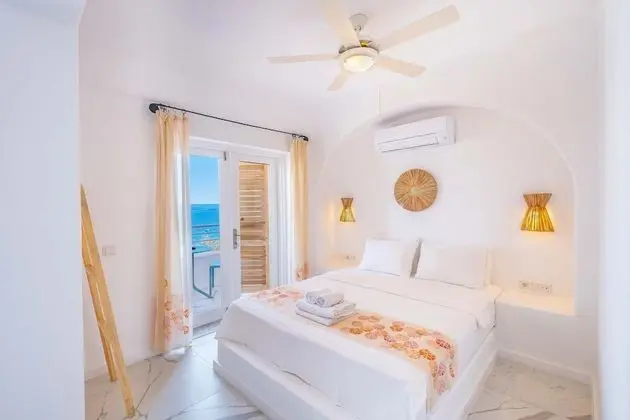 Premium Room with Sea View & Jacuzzi