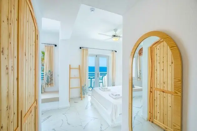 Premium Room with Sea View & Jacuzzi