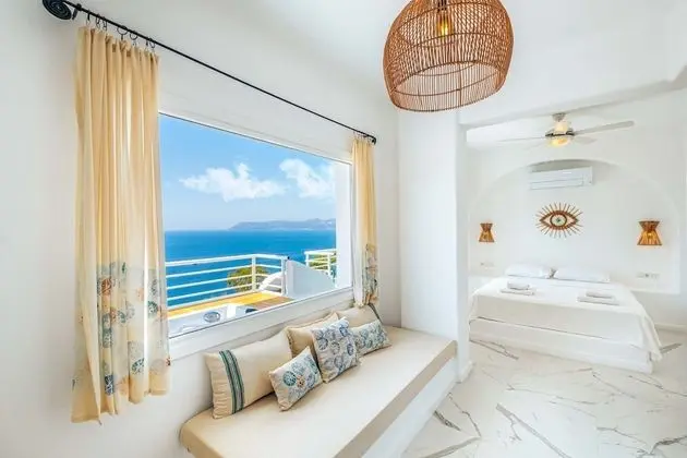 Premium Room with Sea View & Jacuzzi