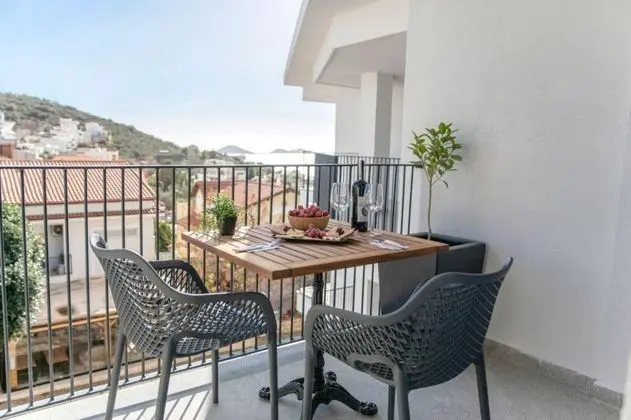 King Suite, Deniz Manzaralı, Balkonlu