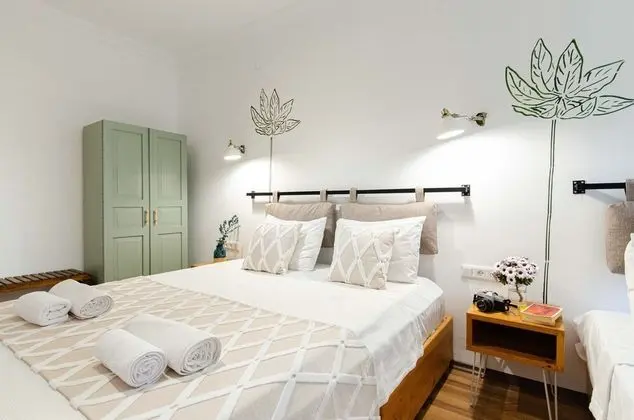 Superior Triple Room, Garden View