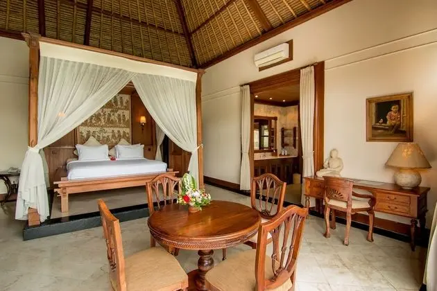 One Bedroom Pool Villa complimentary one time floating breakfast for 2 people (min 3 n stay)