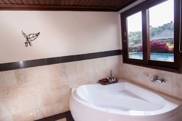 One Bedroom Pool Villa complimentary one time floating breakfast for 2 people (min 3 n stay)