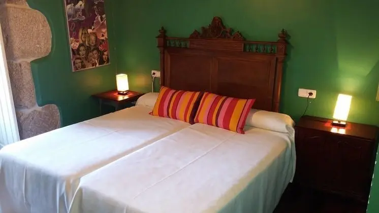 Standard Tek Büyük veya İki Ayrı Yataklı Oda, Bahçe Manzaralı