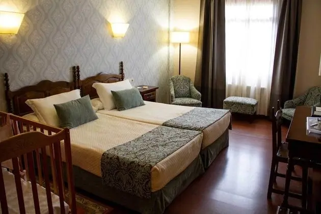 Tek Büyük veya İki Ayrı Yataklı Oda