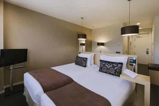 Standard Tek Büyük veya İki Ayrı Yataklı Oda (3 Adults)